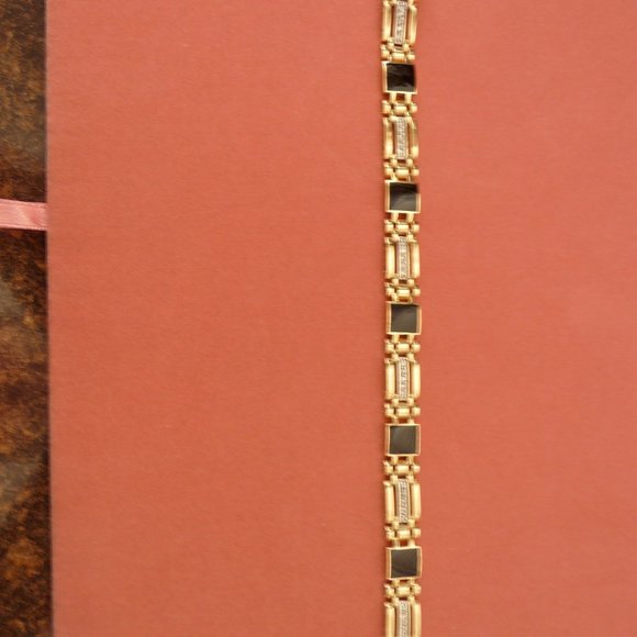 Unisex 14K gold, onyx and diamond bracelet